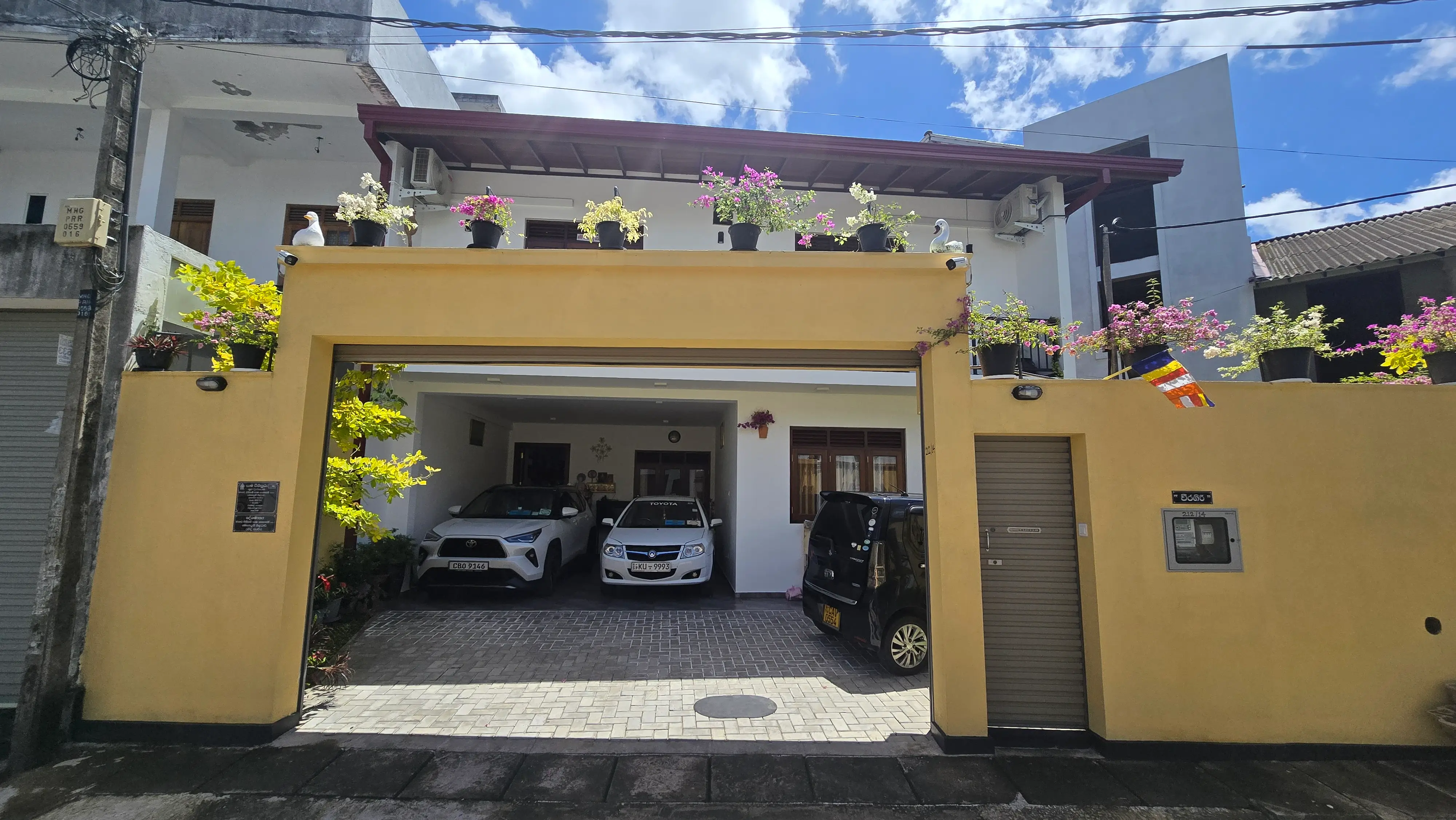 Completed residential off-grid solar project in Rukmal Pedesa, Maharagama